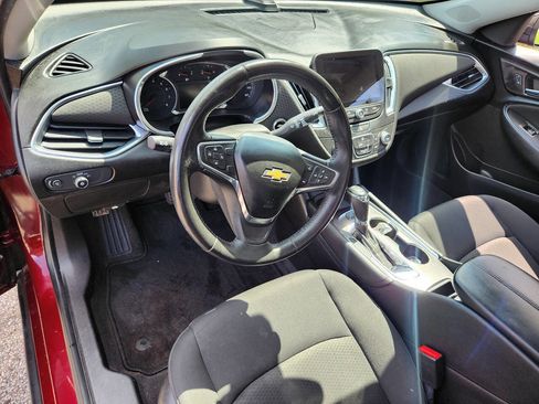 Used 2016 Chevrolet Malibu LT image 28