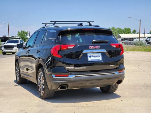 Used 2018 GMC Terrain SLT w/ Preferred Package AWD/4WD image 3