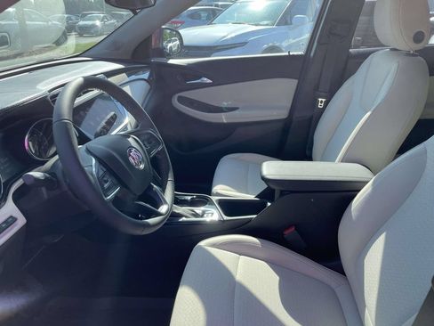 Used 2021 Buick Encore GX Select w/ Advanced Technology Package FWD image 20