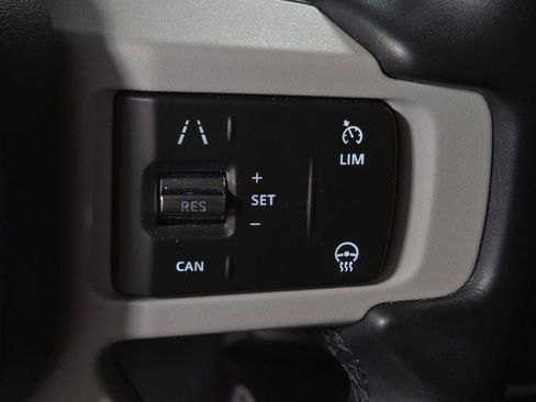 Used 2022 Land Rover Defender 110 S AWD/4WD image 26