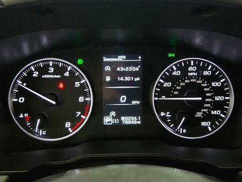 Used 2024 Subaru Crosstrek 2.0i Premium AWD/4WD image 12