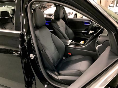 Used 2025 Mercedes-Benz C 300 C 300 image 9