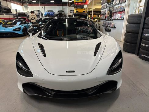 Used 2019 McLaren 720S Performance image 2