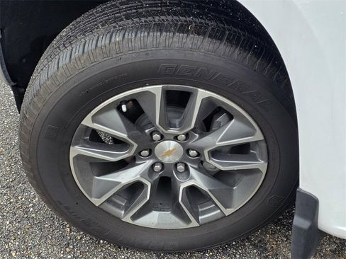 Used 2025 Chevrolet Silverado 1500 LT w/ All Star Edition Plus image 32