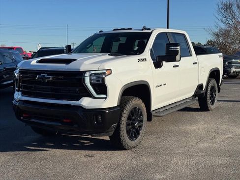 New 2026 Chevrolet Silverado 2500 LT w/ Trail Boss Package AWD/4WD image 6