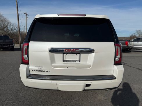 Used 2018 GMC Yukon XL Denali w/ Open Road Package image 5