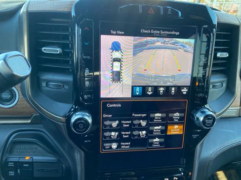 Used 2019 RAM 2500 Limited AWD/4WD image 16