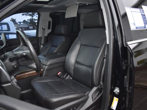 Used 2019 Chevrolet Tahoe LT image 27