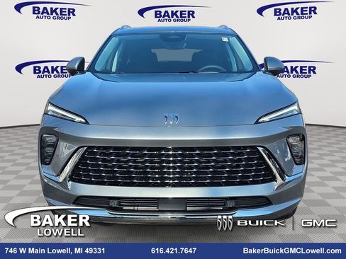 New 2026 Buick Envision Avenir image 2