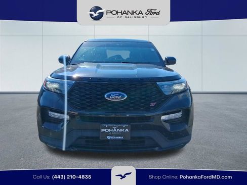 Used 2022 Ford Explorer ST AWD/4WD image 2