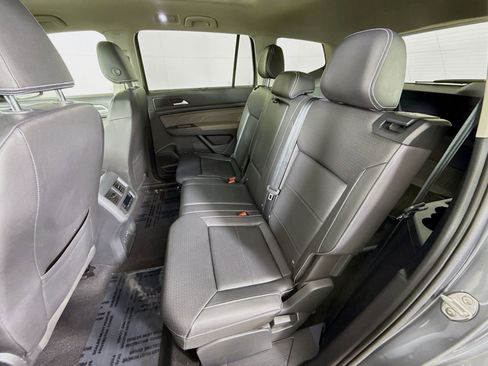 Used 2023 Volkswagen Atlas SE w/ Panoramic Sunroof Package image 20