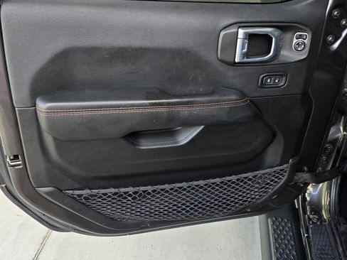Used 2021 Jeep Gladiator Mojave w/ LED Lighting Group AWD/4WD image 34