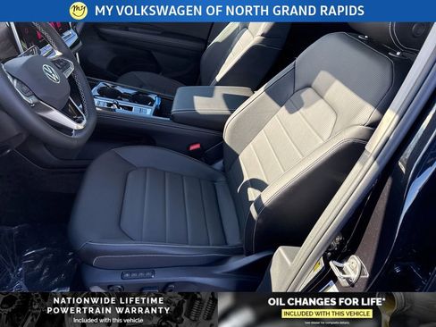 New 2026 Volkswagen Atlas SEL image 19