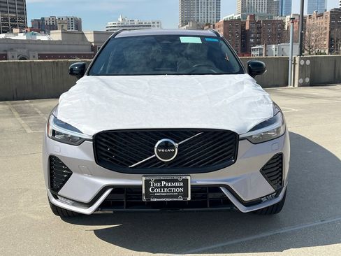 New 2026 Volvo XC60 B5 Core w/ Protection Package Premier image 6