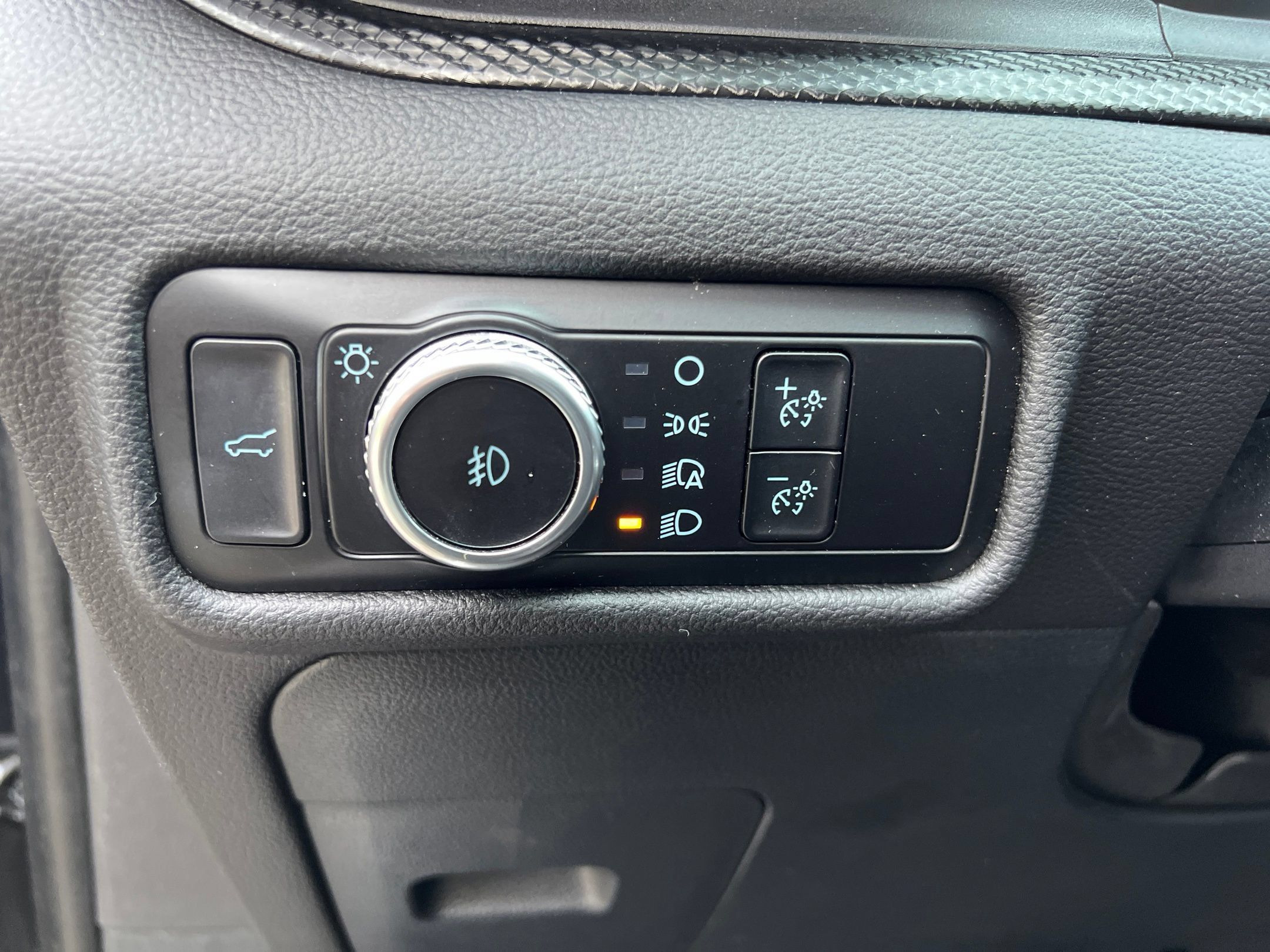 Used 2023 Ford Explorer ST-Line AWD/4WD image 19
