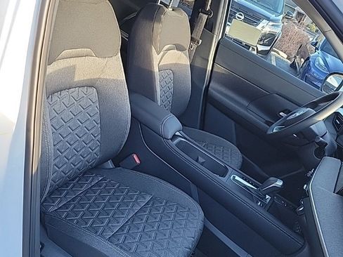 Used 2025 Nissan Kicks SV w/ Charging Package image 26