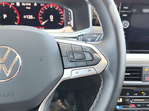 New 2025 Volkswagen Taos SEL AWD/4WD image 18