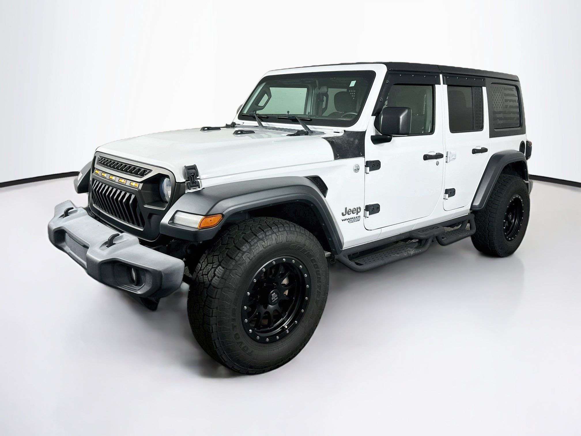 Used 2019 Jeep Wrangler Unlimited Sport S AWD/4WD image 3