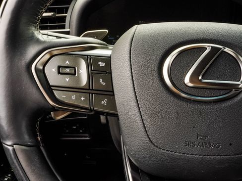 Used 2025 Lexus LX 700h Luxury w/ Appearance Package AWD/4WD image 34
