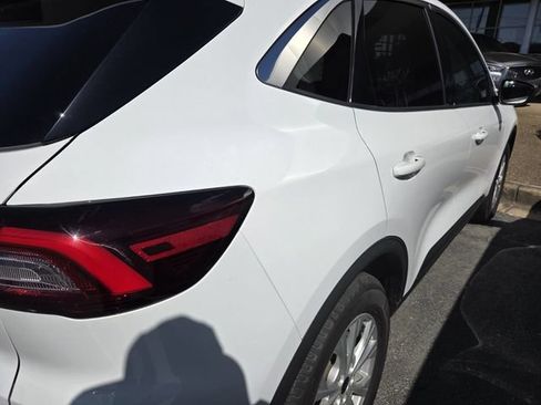 Certified 2023 Ford Escape Active w/ Tech Pack #1 FWD image 9