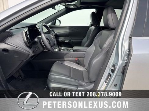 Used 2025 Lexus RX 350h w/ Convenience Package image 23