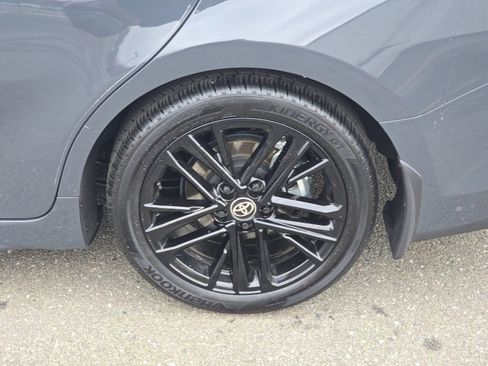 Used 2025 Toyota Camry SE image 39