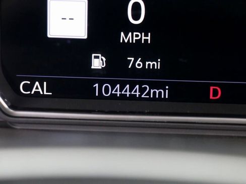 Used 2021 GMC Sierra 1500 AT4 w/ AT4 Premium Package image 13