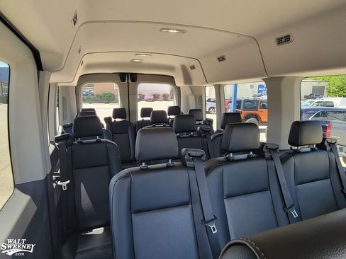 Used 2024 Ford Transit 350 XL RWD image 10