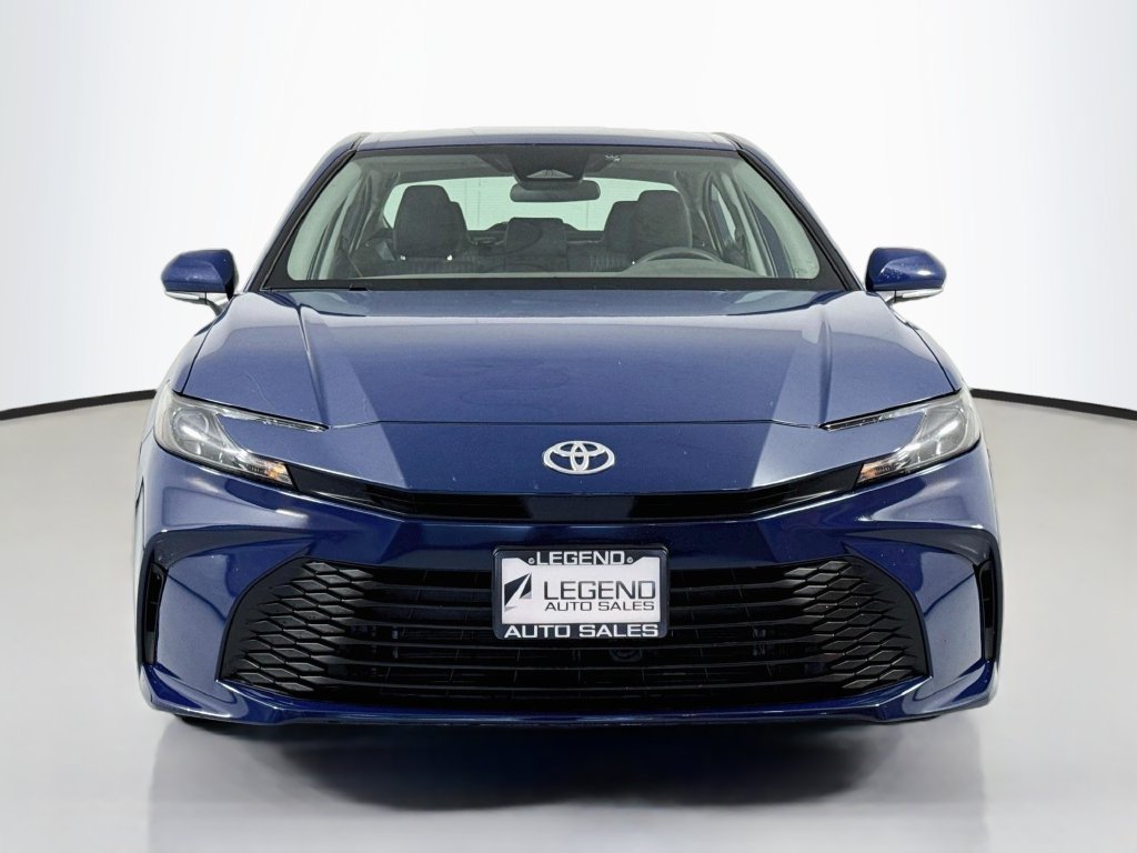 Used 2025 Toyota Camry LE FWD image 3