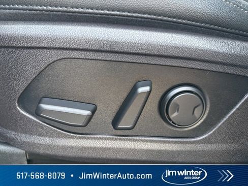 Used 2021 Kia Sorento SX image 34