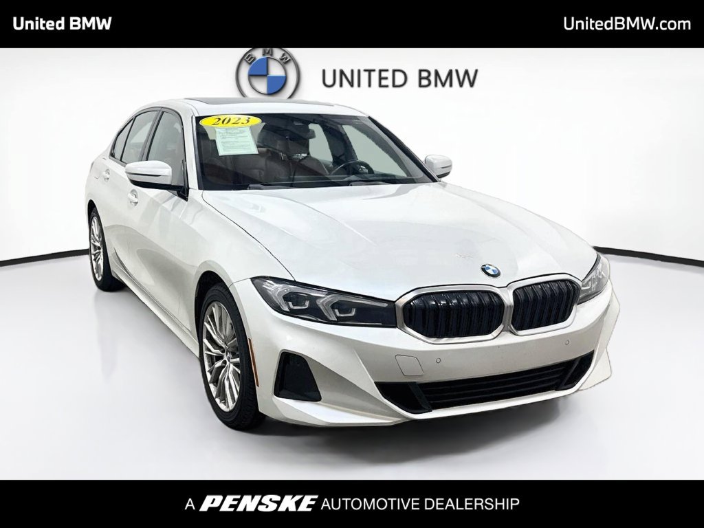Used 2023 BMW 330i Sedan RWD image 3