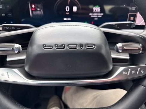 Used 2024 Lucid Air Touring AWD/4WD image 30