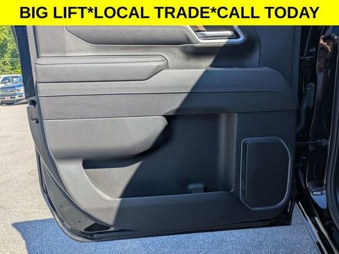 Used 2025 Chevrolet Silverado 2500 LT w/ Trail Boss Package AWD/4WD image 25