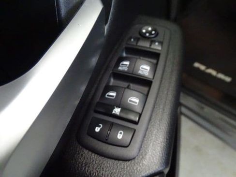 Used 2024 RAM 1500 Big Horn AWD/4WD image 10