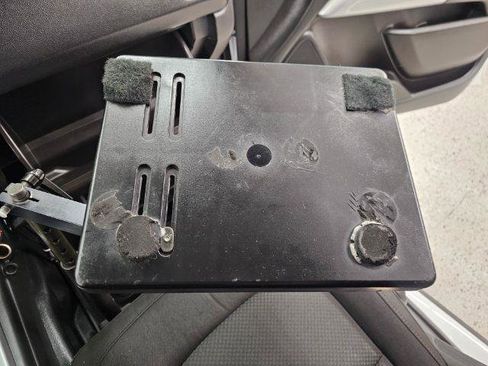 Used 2022 Chevrolet Colorado LT w/ Fleet Safety Package image 20