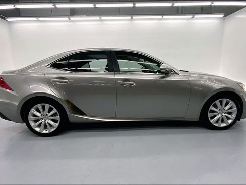 Used 2014 Lexus IS 250 RWD image 5