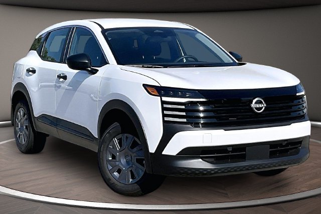 New 2027 Nissan Kicks S FWD image 2