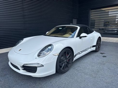 Used 2012 Porsche 911 Carrera RWD image 1