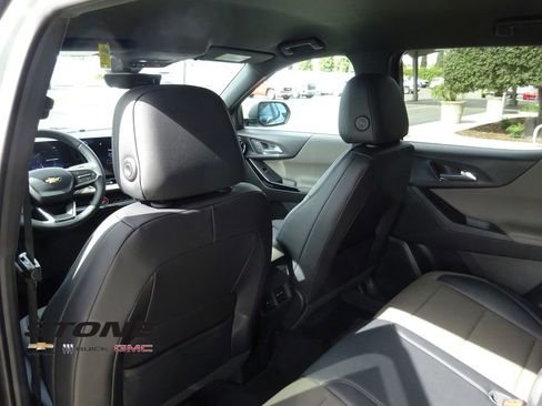 New 2026 Chevrolet Equinox LT w/ Convenience Package II image 19