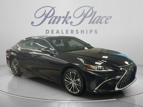 Used 2023 Lexus ES 350 w/ Premium Package FWD image 7