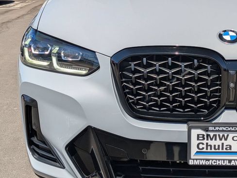 Used 2023 BMW X4 xDrive30i w/ M Sport Package AWD/4WD image 19
