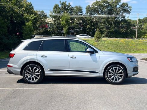 Used 2023 Audi Q7 2.0T Premium Plus w/ Premium Plus Package AWD/4WD image 7