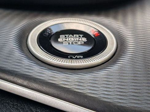 Certified 2024 Jeep Grand Cherokee L Laredo image 20