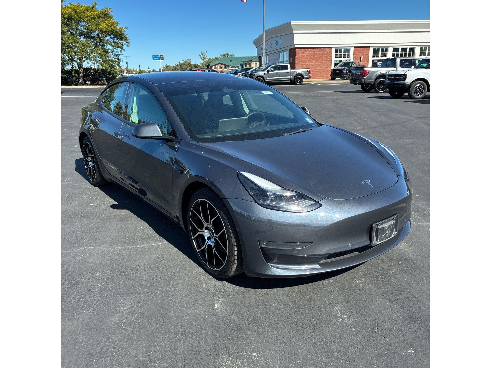 Used 2022 Tesla Model 3 Performance AWD/4WD image 2