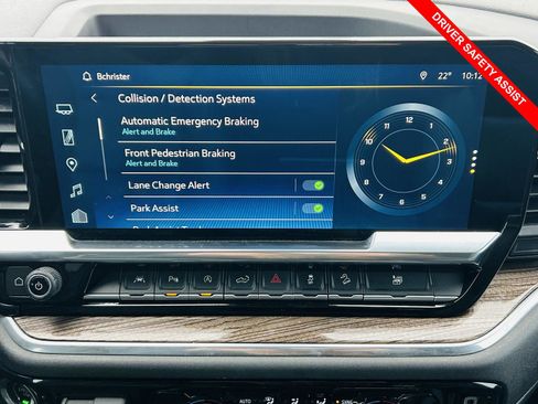 Used 2022 Chevrolet Silverado 1500 LT Trail Boss w/ LT Trail Boss Premium Package image 9