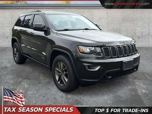 Used 2016 Jeep Grand Cherokee Laredo 75th Anniversary image 1
