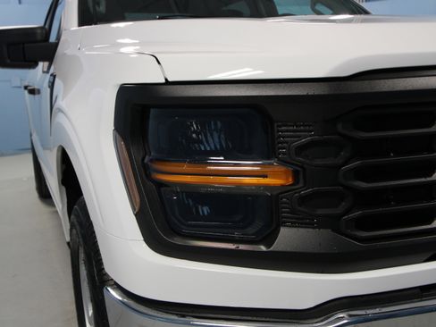 New 2025 Ford F150 XL w/ Equipment Group 103A High image 33