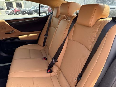 Used 2022 Lexus ES 350 w/ Premium Package FWD image 14