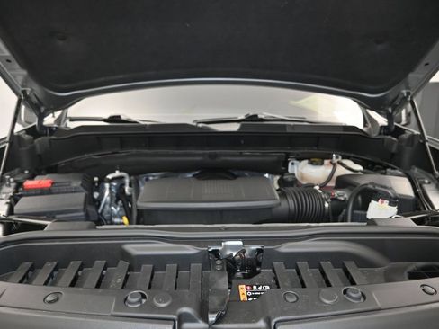 Used 2025 Chevrolet Silverado 1500 RST w/ Convenience Package II AWD/4WD image 31