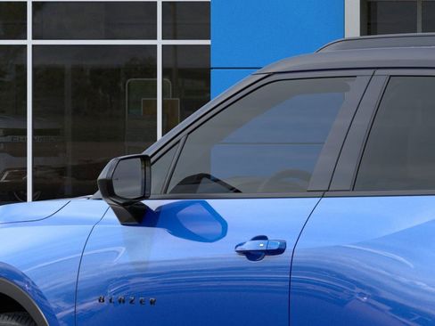 New 2026 Chevrolet Blazer LT w/ Convenience Package image 12
